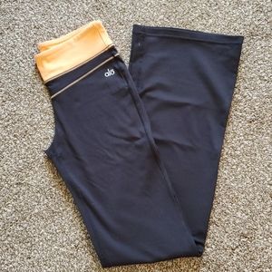 ALO Yoga Pants Size XS